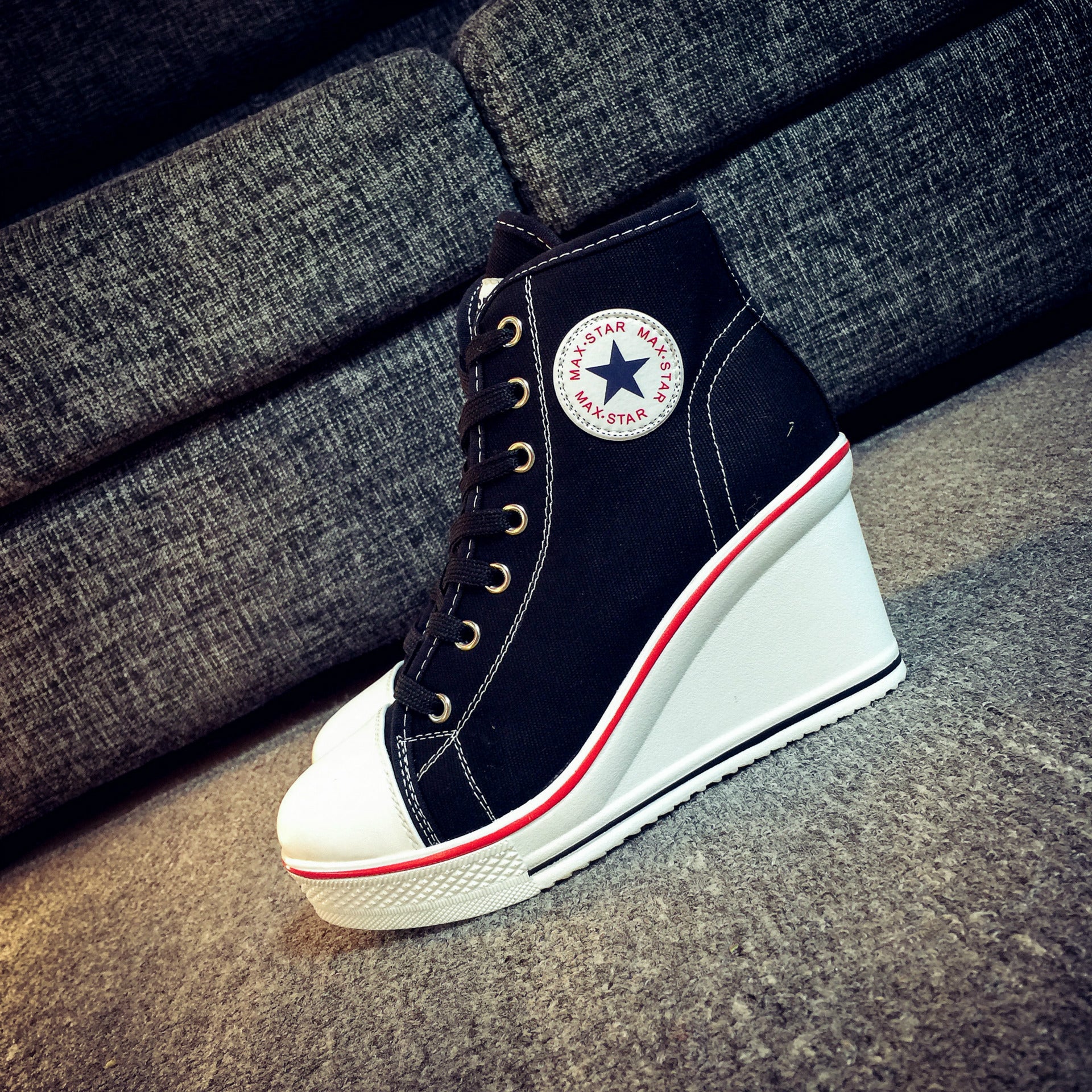 Wedge Canvas Shoes with Zipper and Laces