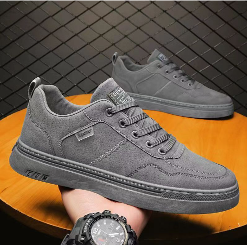 2020 Men's Casual Low-Top Sneakers in Retro Style