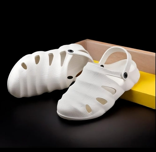 Mens Soft Quality Clogs (White ,8K)